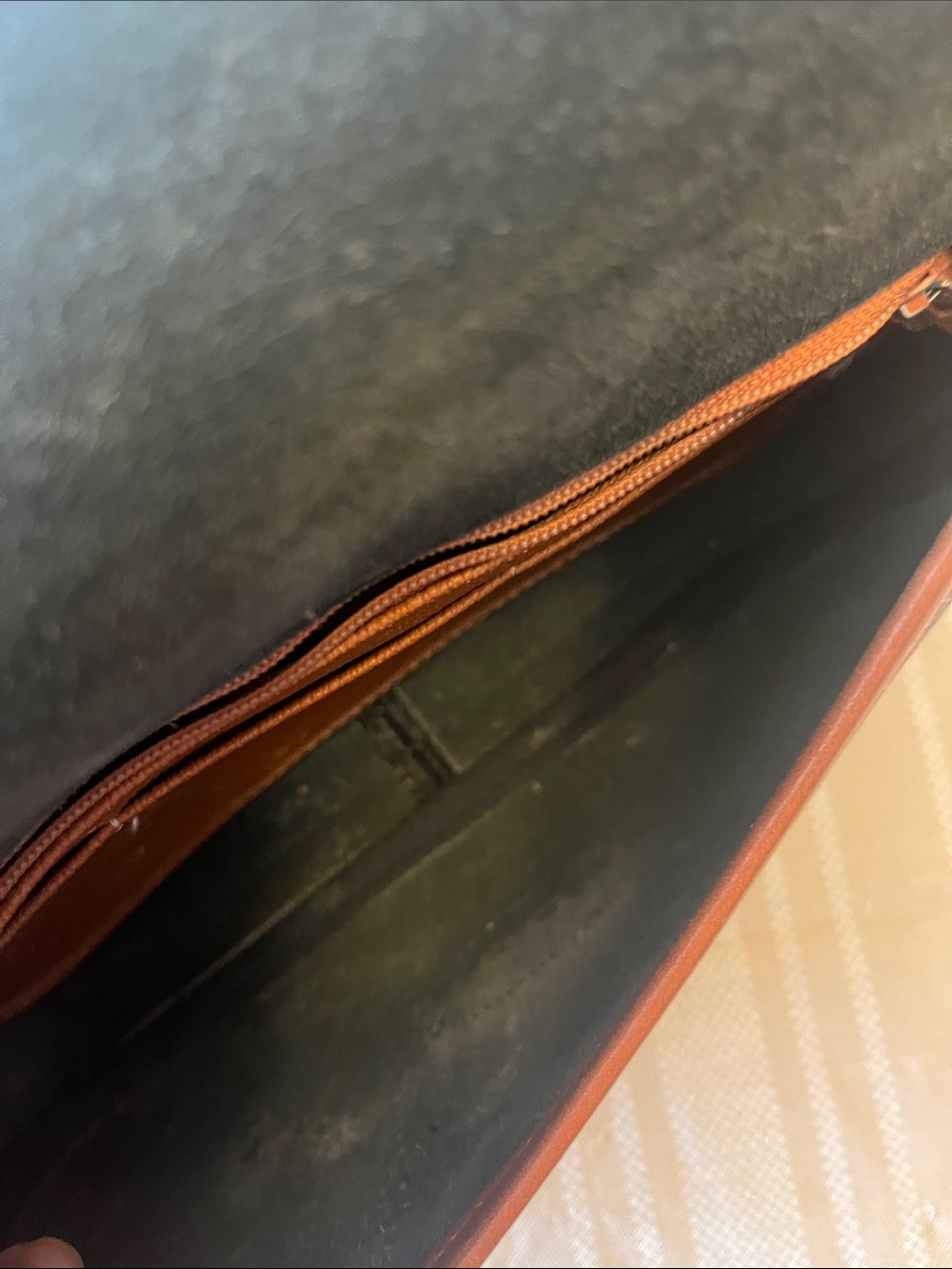 Dooney & Bourke Black Crossbody with Tan Leather Trim. - Picture 6 of 11